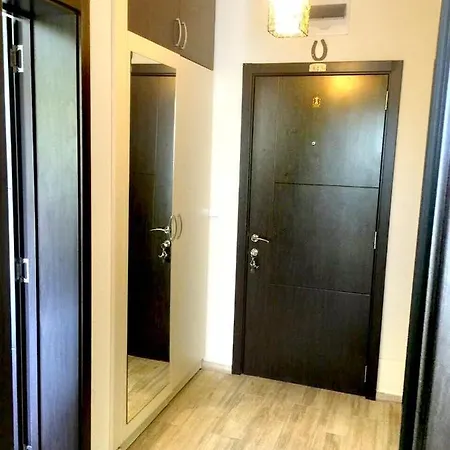 Апартамент Для Отдыха На Солнечном Берегу * Sunny Beach