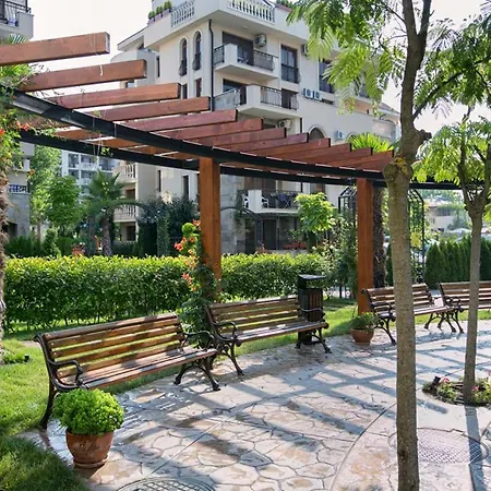 Апартамент Для Отдыха На Солнечном Берегу Appartamento Sunny Beach